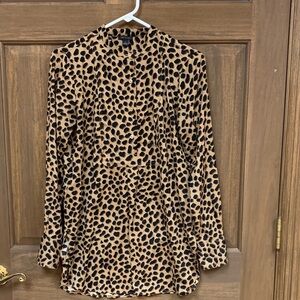 Ann Taylor Leopard Print Popover Blouse Tan and Black Size Small EUC